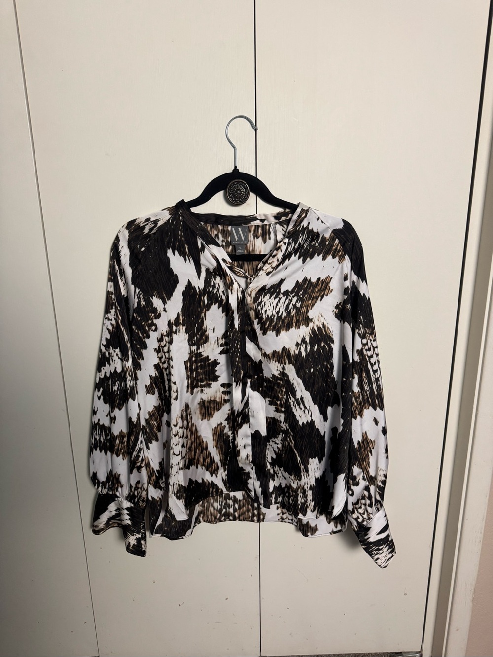 W by Worthington Women's Printed Button-Front Blouse in Black & Brown